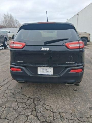 Jeep Cherokee Sport 4WD 2016