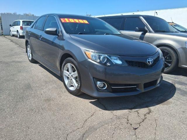 Toyota Camry LE 2012