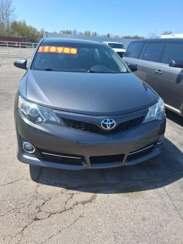 Toyota Camry LE 2012