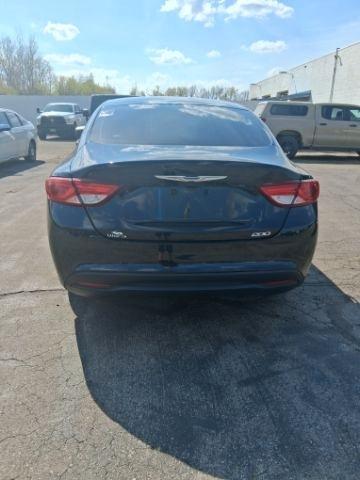 Chrysler 200 LX 2016