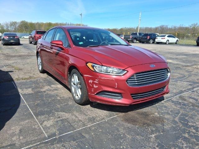 Ford Fusion SE 2013