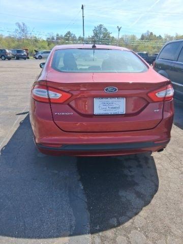 Ford Fusion SE 2013