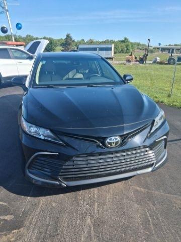 Toyota Camry LE 2021