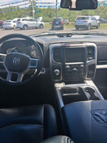 RAM 1500 Laramie Crew Cab LWB 4WD 2016