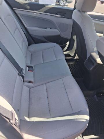 Hyundai Elantra Value Edition 6A 2017