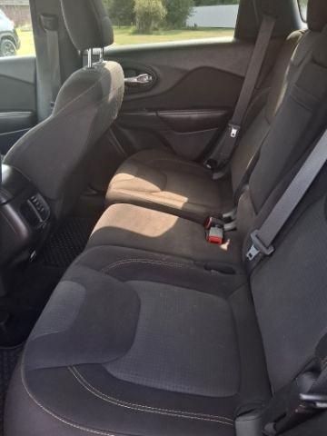 Jeep Cherokee Latitude 4WD 2015