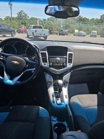 Chevrolet Cruze 1LT 2011