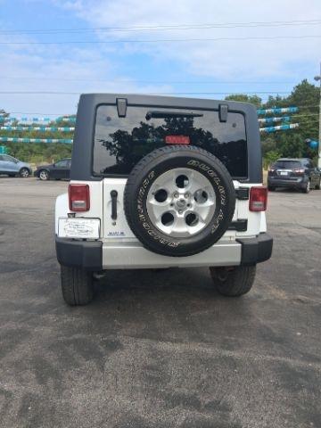 Jeep Wrangler Unlimited Sahara 4WD 2014