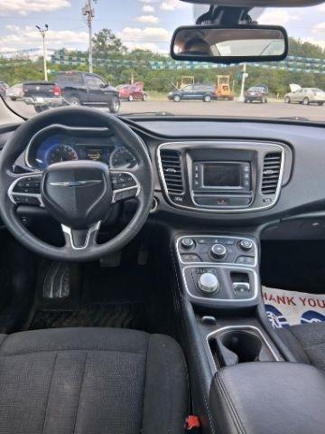 Chrysler 200 LX 2016