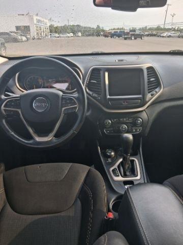 Jeep Cherokee Latitude 4WD 2016