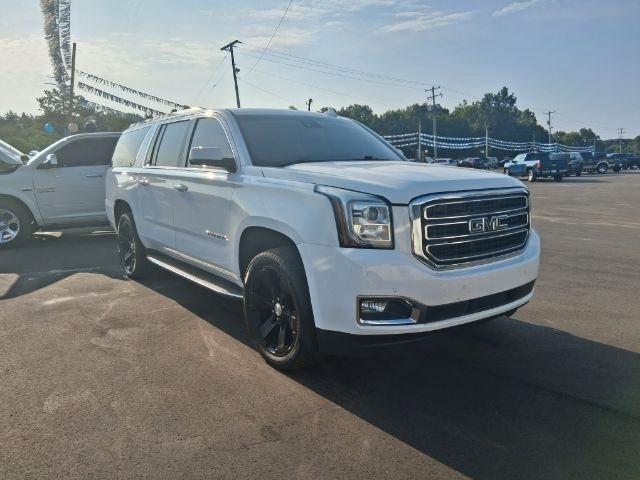 GMC Yukon XL SLT 4WD 2017
