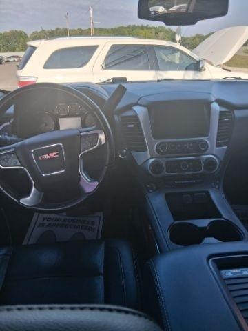 GMC Yukon XL SLT 4WD 2017