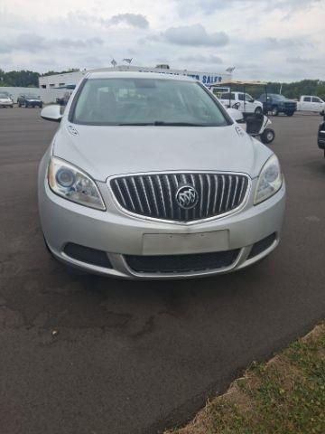 Buick Verano Base 2013