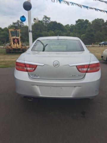 Buick Verano Base 2013
