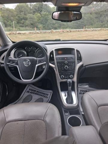 Buick Verano Base 2013