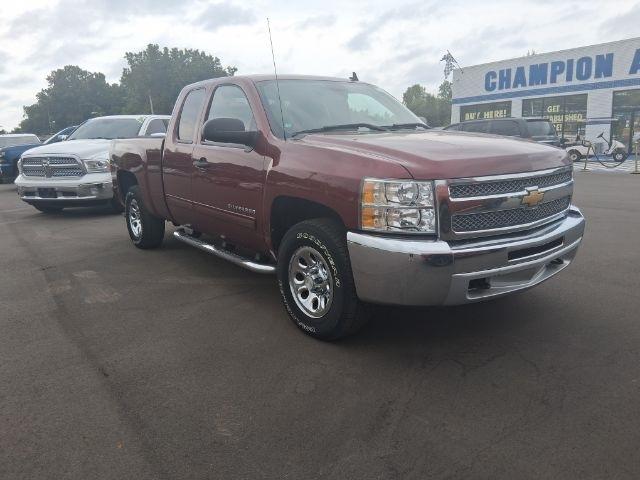 Chevrolet Silverado 1500 LS Extended Cab 4WD 2013
