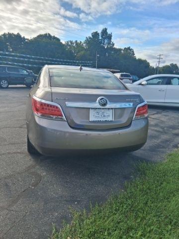 Buick LaCrosse CXL FWD 2010