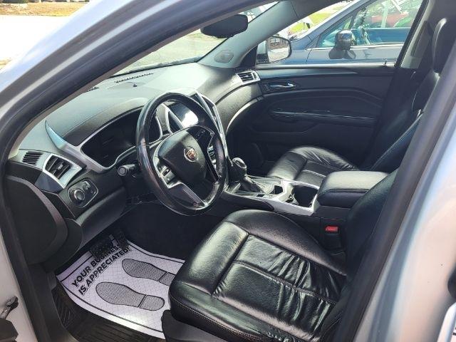 Cadillac SRX Base 2013