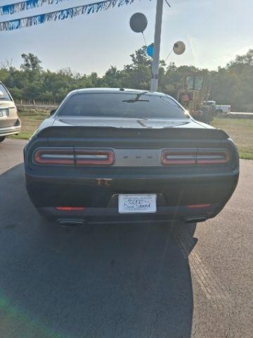 Dodge Challenger SXT Plus 2015