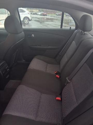 Chevrolet Malibu 1LT 2012