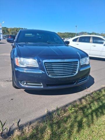 Chrysler 300 RWD 2013