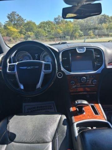 Chrysler 300 RWD 2013