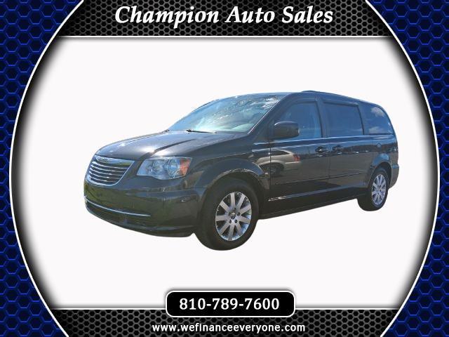 2015 Chrysler Town & Country LX