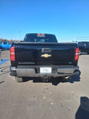 Chevrolet Silverado 2500HD LTZ Crew Cab 4WD 2015