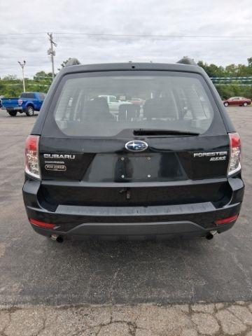 Subaru Forester 2.5X Touring 2011