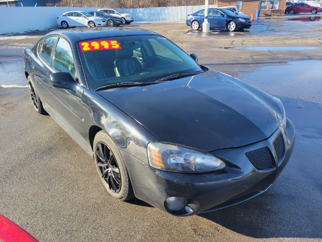 Pontiac Grand Prix Sedan 2007