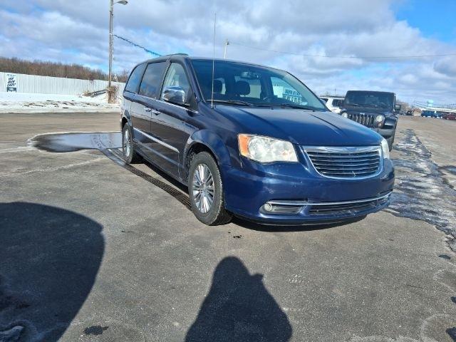 Chrysler Town & Country Touring-L 2014