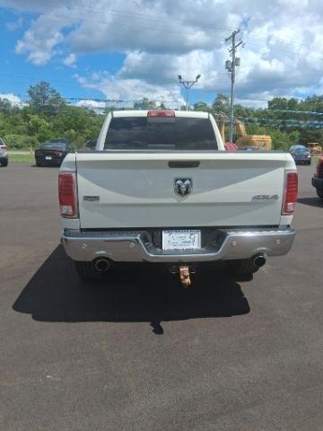 RAM 1500 Laramie Crew Cab LWB 4WD 2017