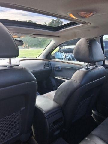 Chevrolet Malibu 2LT 2011