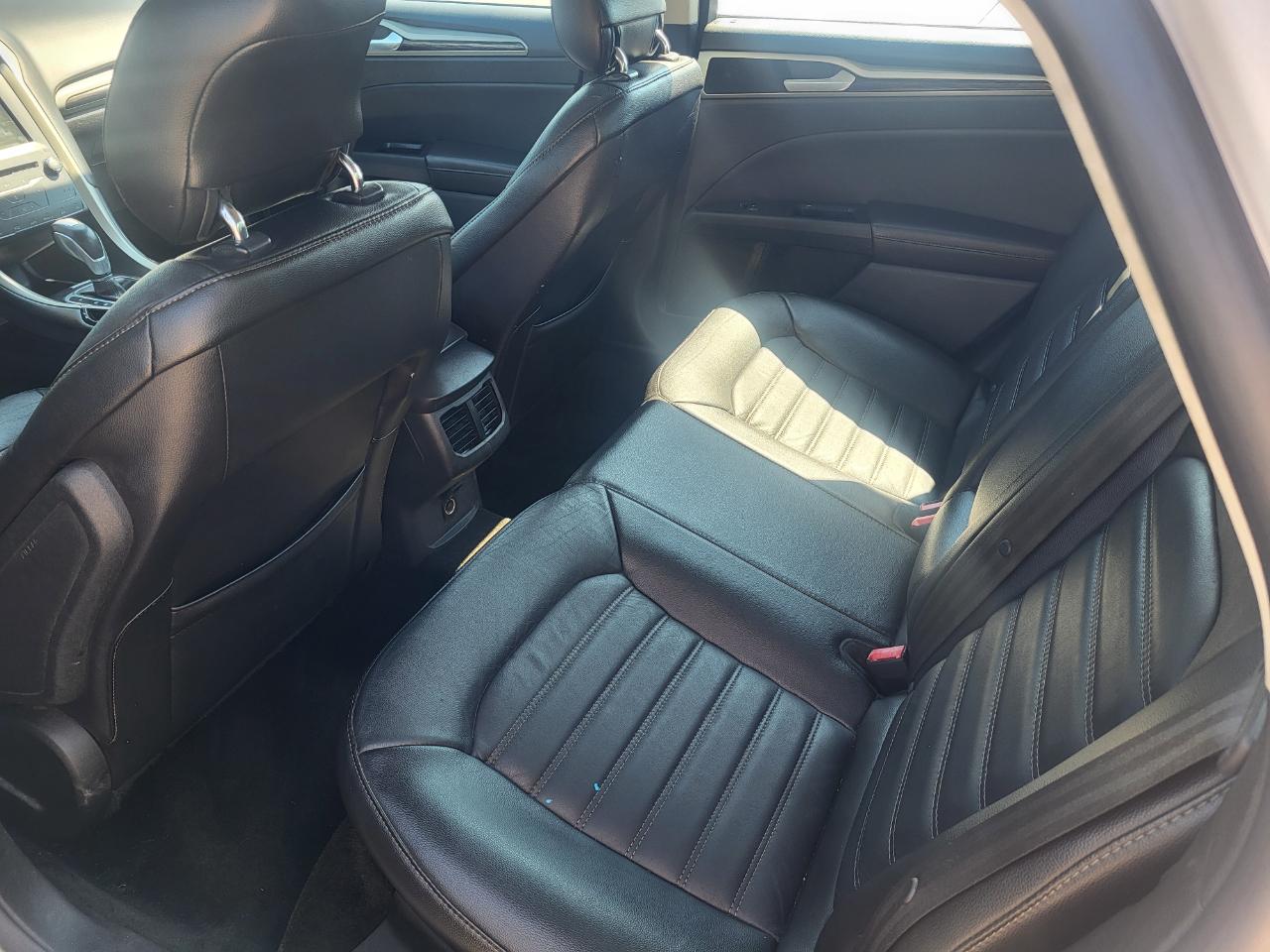 Ford Fusion SE 2014