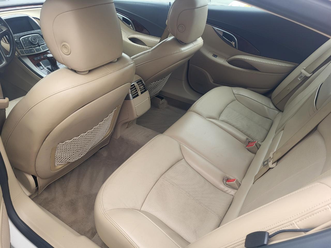 Buick LaCrosse CXS 2011