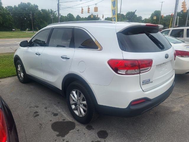 Kia Sorento LX 2WD 2016