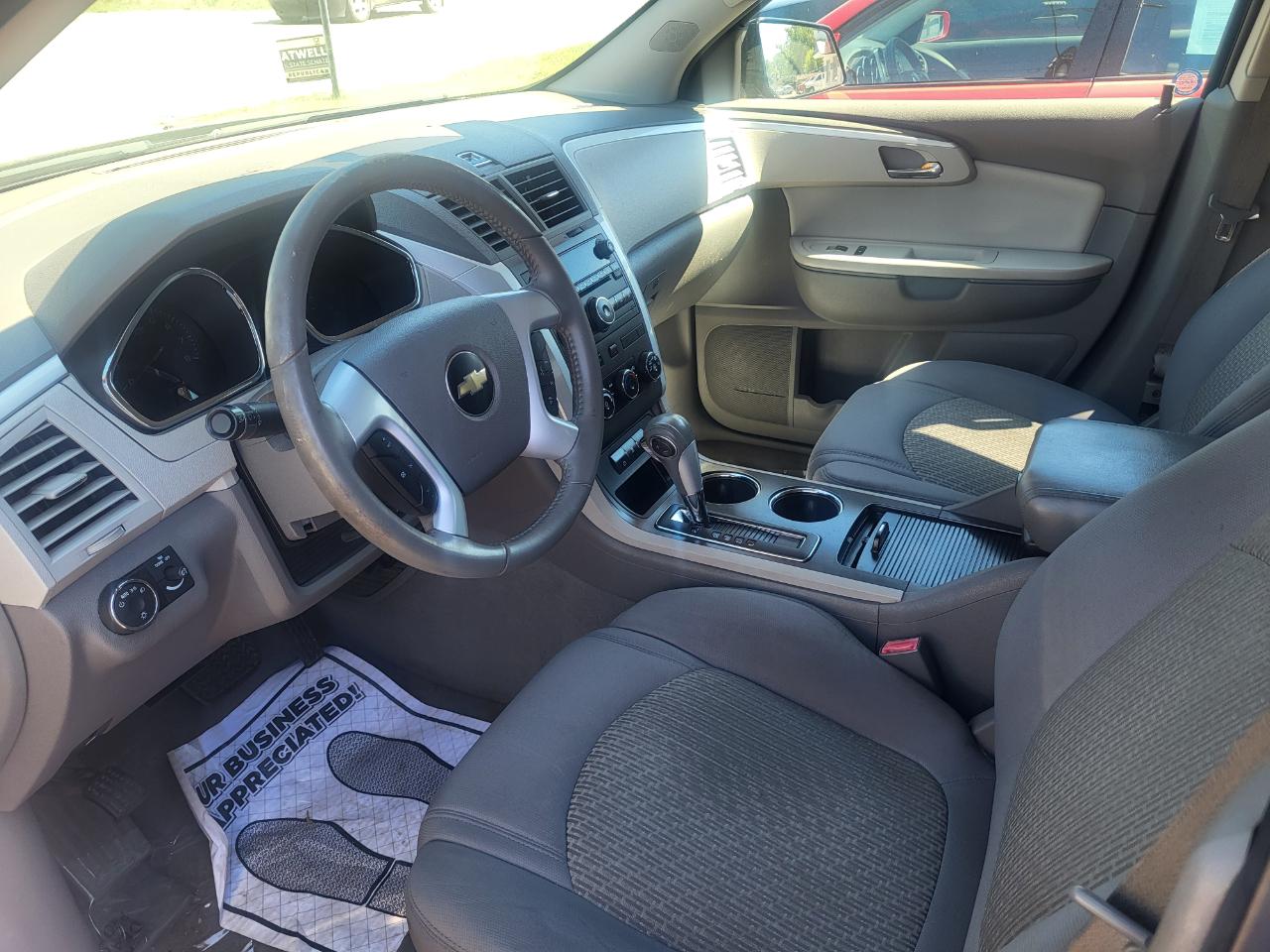 Chevrolet Traverse LT1 FWD 2010