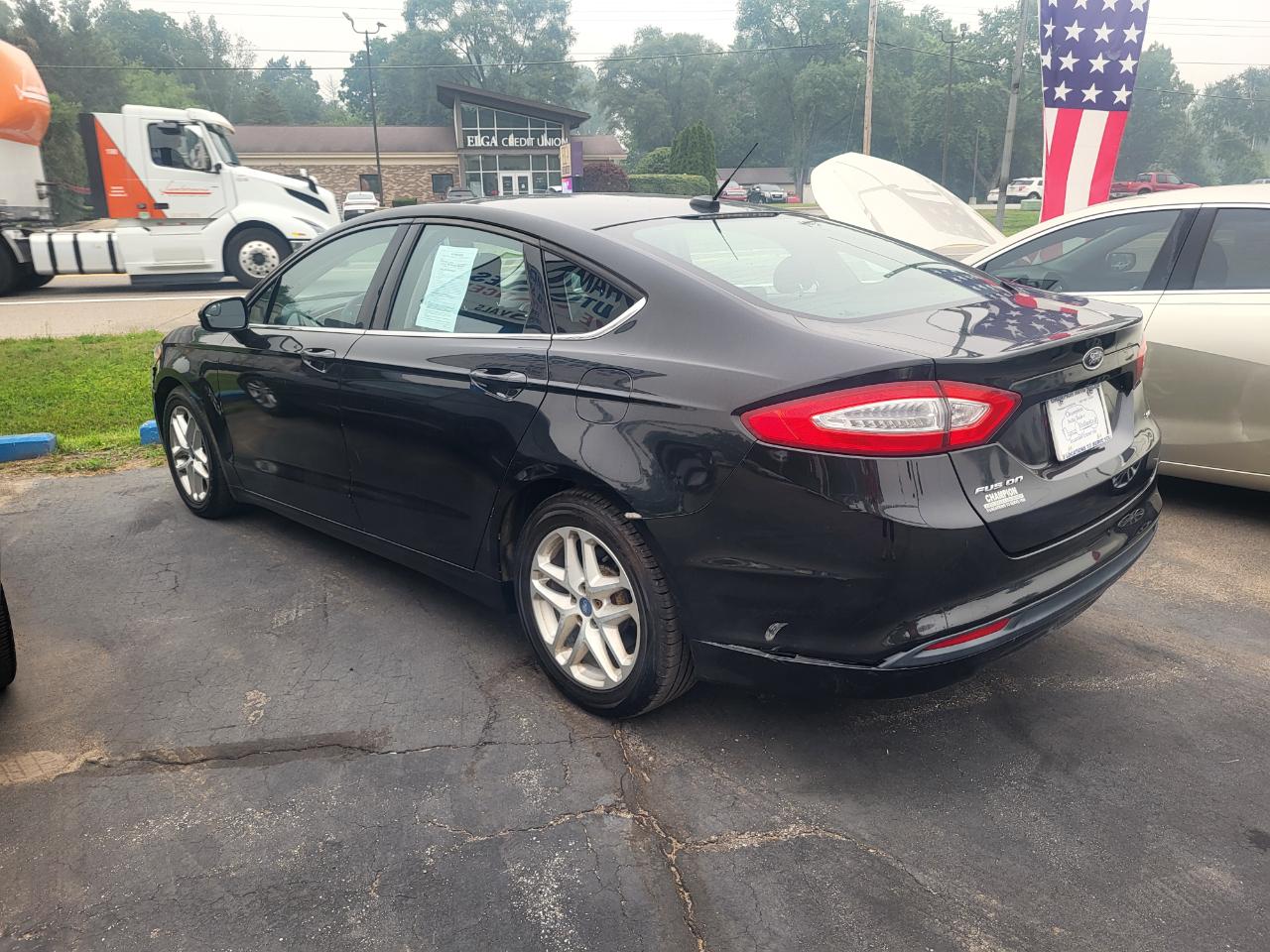 Ford Fusion SE 2013