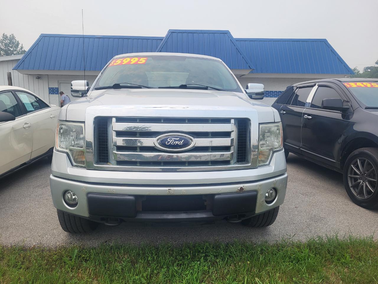 Ford F-150 STX SuperCab 6.5-ft. Bed 4WD 2010