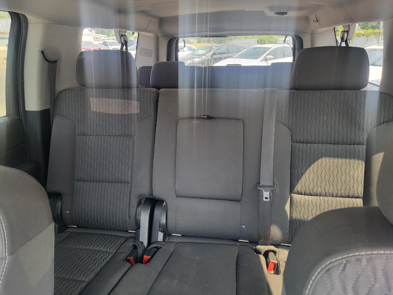 Chevrolet Suburban LS 4WD 2020
