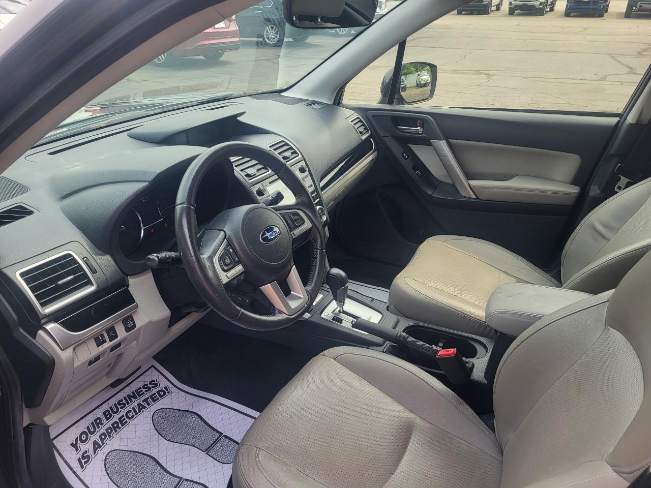 Subaru Forester 2.5i Limited 2017