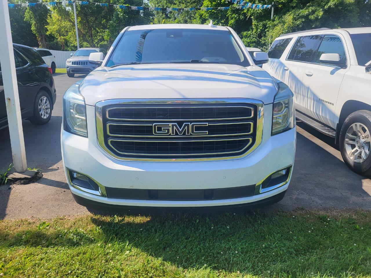 GMC Yukon XL SLT 4WD 2017