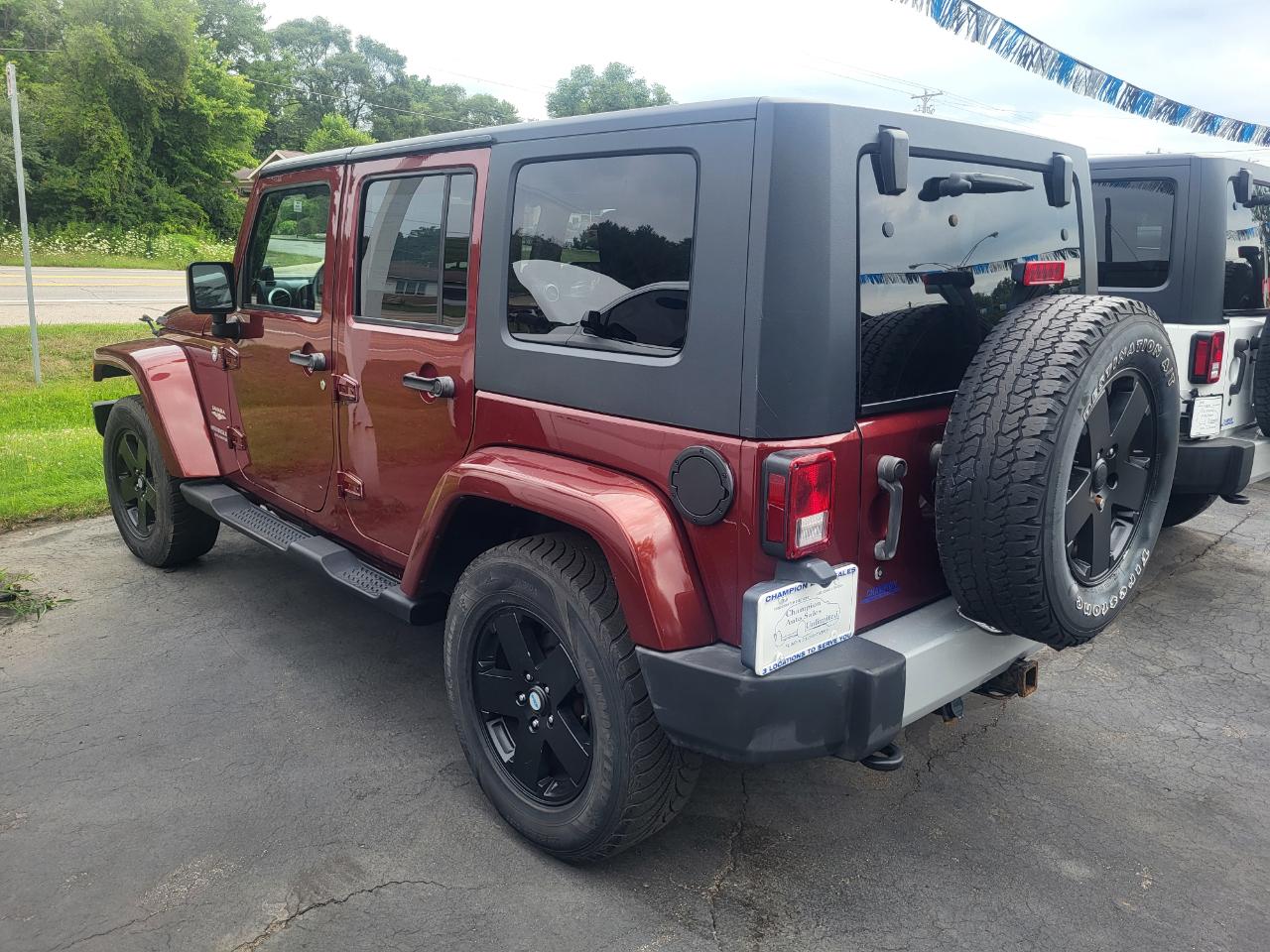 Jeep Wrangler Unlimited Sahara 4WD 2010