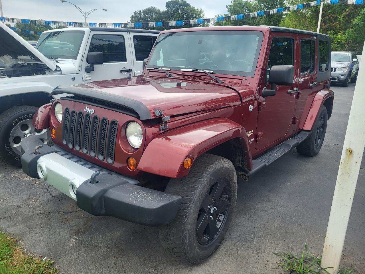 Jeep Wrangler Unlimited Sahara 4WD 2010