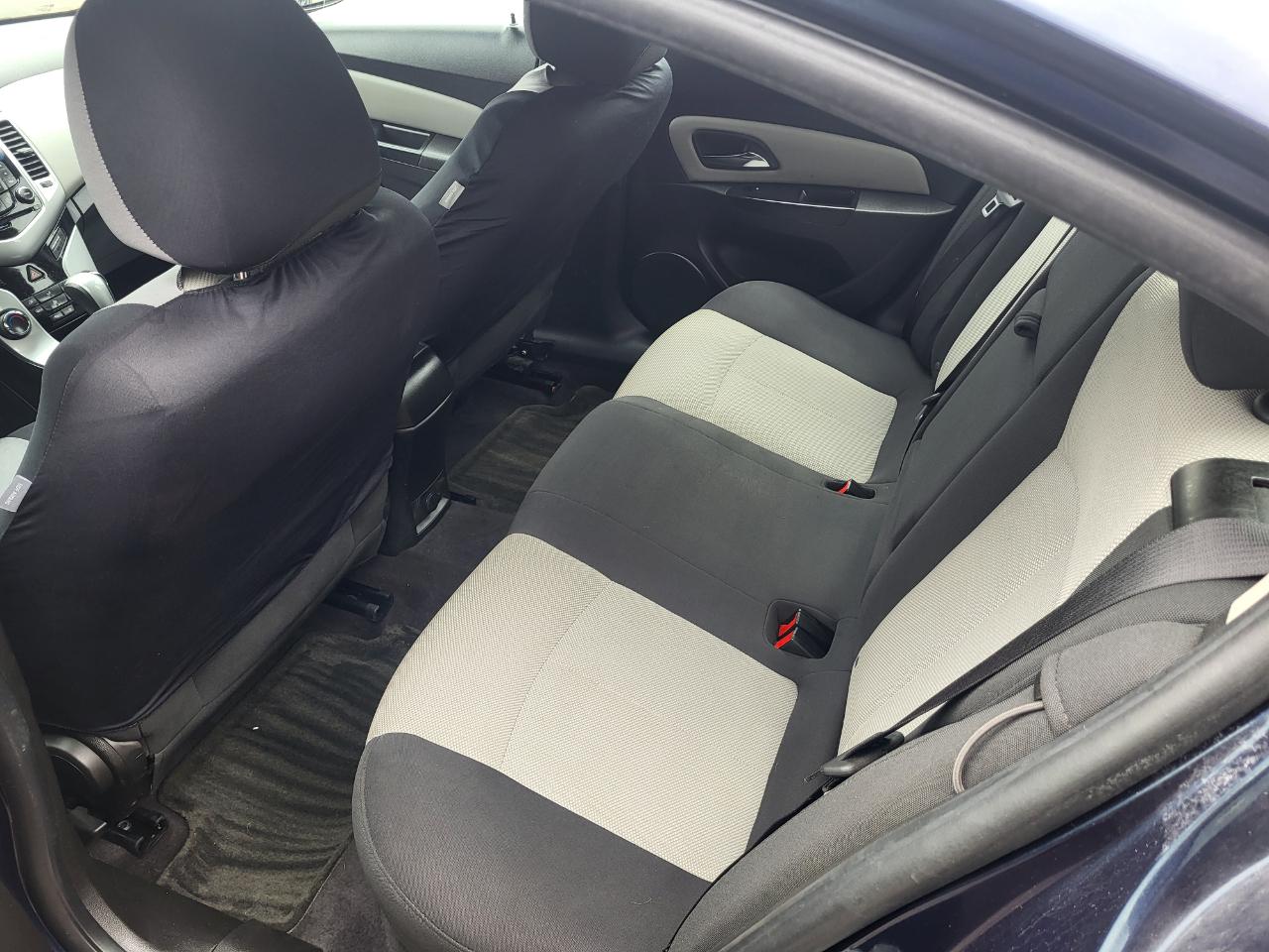 Chevrolet Cruze 2LS 2011