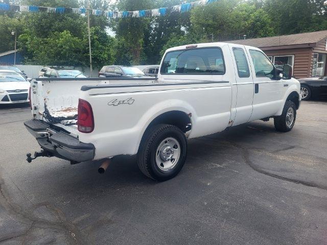 Ford F-250 SD XL SuperCab Long Bed 4WD 2006