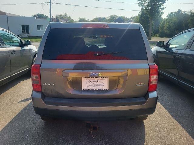 Jeep Patriot Sport 4WD 2012