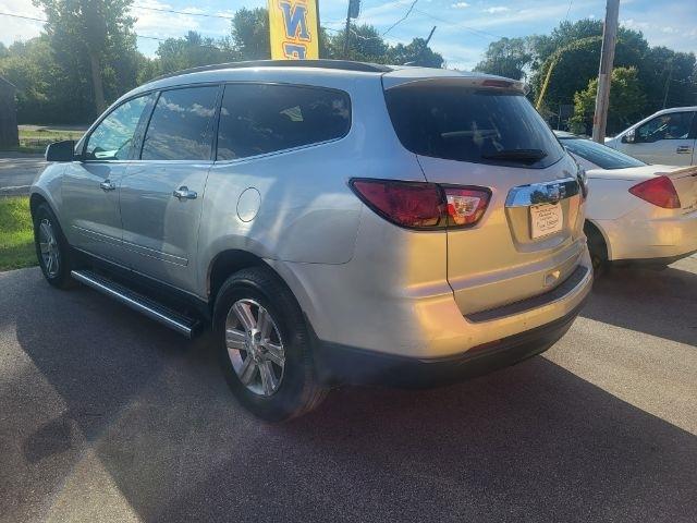 Chevrolet Traverse 1LT FWD 2013