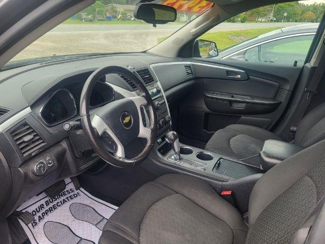 Chevrolet Traverse LT2 AWD 2010