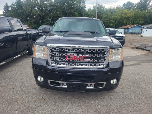 GMC Sierra 2500HD Denali Crew Cab 4WD 2011